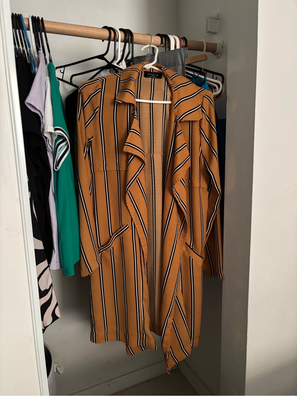 Active USA Women’s Size Large Striped Mustard Duster Coat